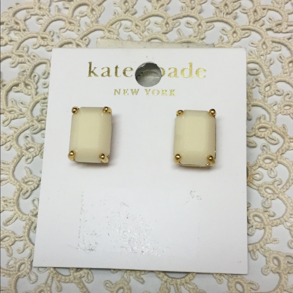 🌸White & Gold Filled Kate Spade Studs